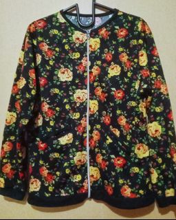 (Kategori: ) berada di . Dikirim oleh chicclassy (ID iklan 1239202583, Gambar 1). Deskripsi: .