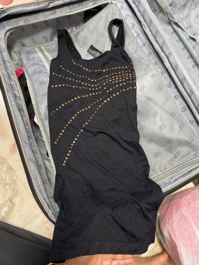 betsey johnson pink and black dress Bebe Black Gold Shiny dress Size XXS – LA Style Inspo main image 1