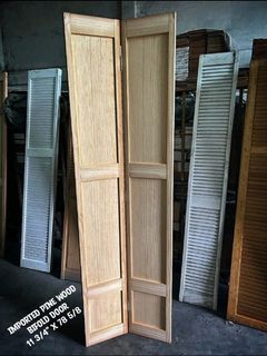 BIFOLD DOOR/PANEL DECORATIVE/USED FOR DIVIDER/IMPORTED PINE WOOD