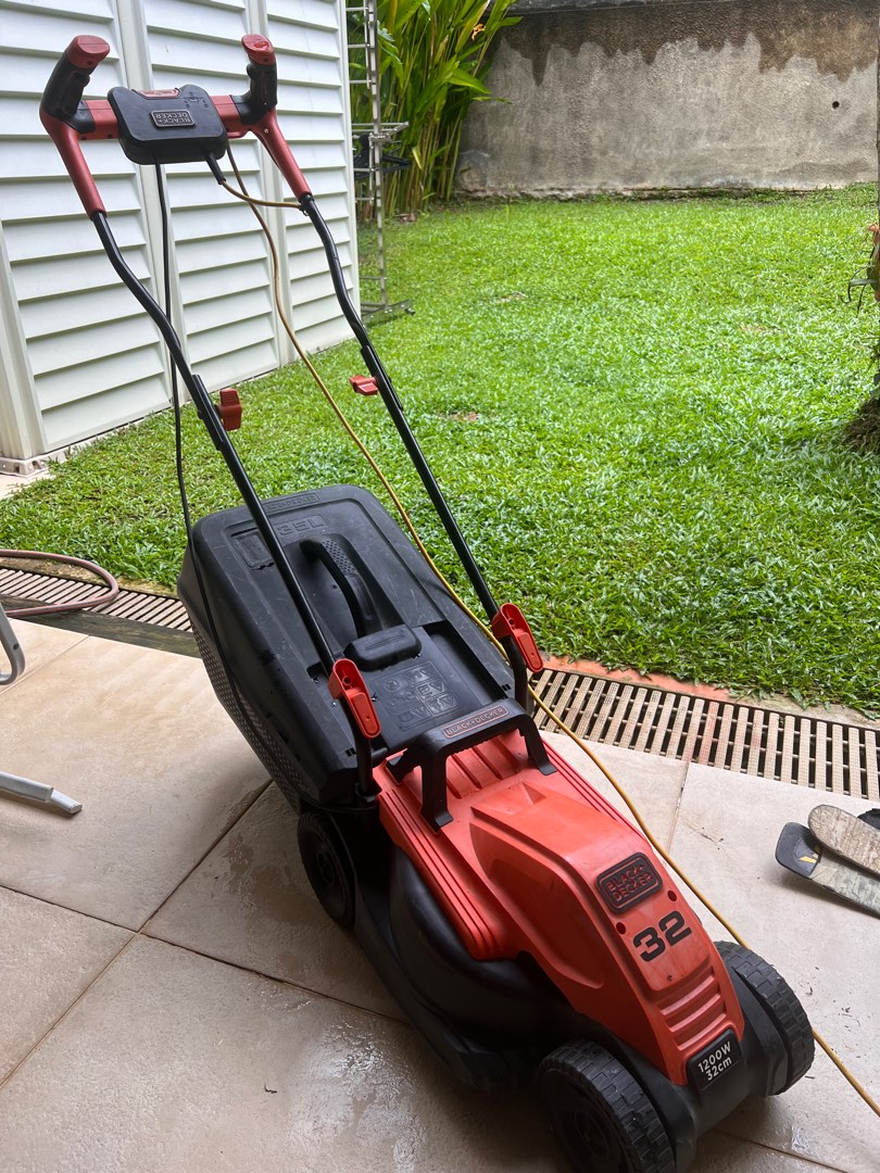 Black and decker on sale 32 lawn mower