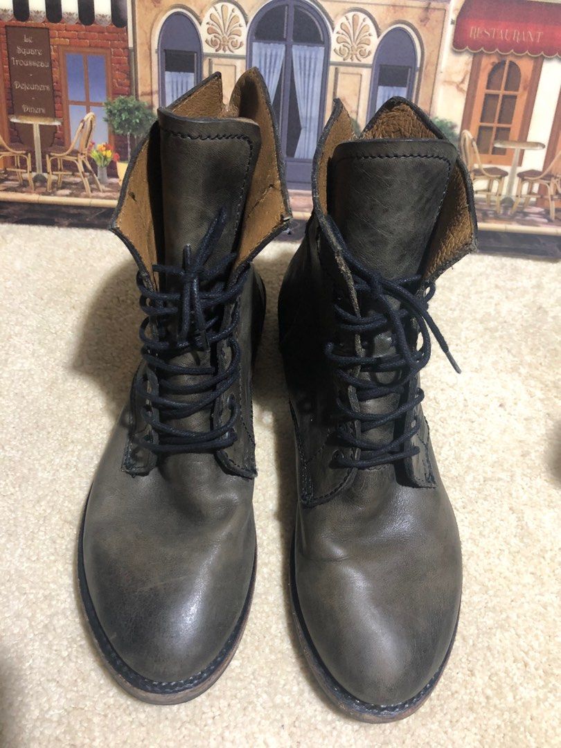 Boots for Women Leather Size 8 (Category: Boots) located in Makati City. Submitted by ktpcollections (Listing ID 1239319569, Image 3). Description: 👢 Boots For Women Size 8 👢Preloved but in Good Condition. 🤎 On-Hand. As is in the pictures uploaded. No Filter. Real Photo. 🔸 Made in Mexico 🔸 Brand: Sutro San Francisco 🔸 Size 8 🔸 Can be given to your Cool Mom, Daughter, Sister, Cousin, Friend or Someone Special! 😍🎁 🔸 Shipping Fee c/o Buyer