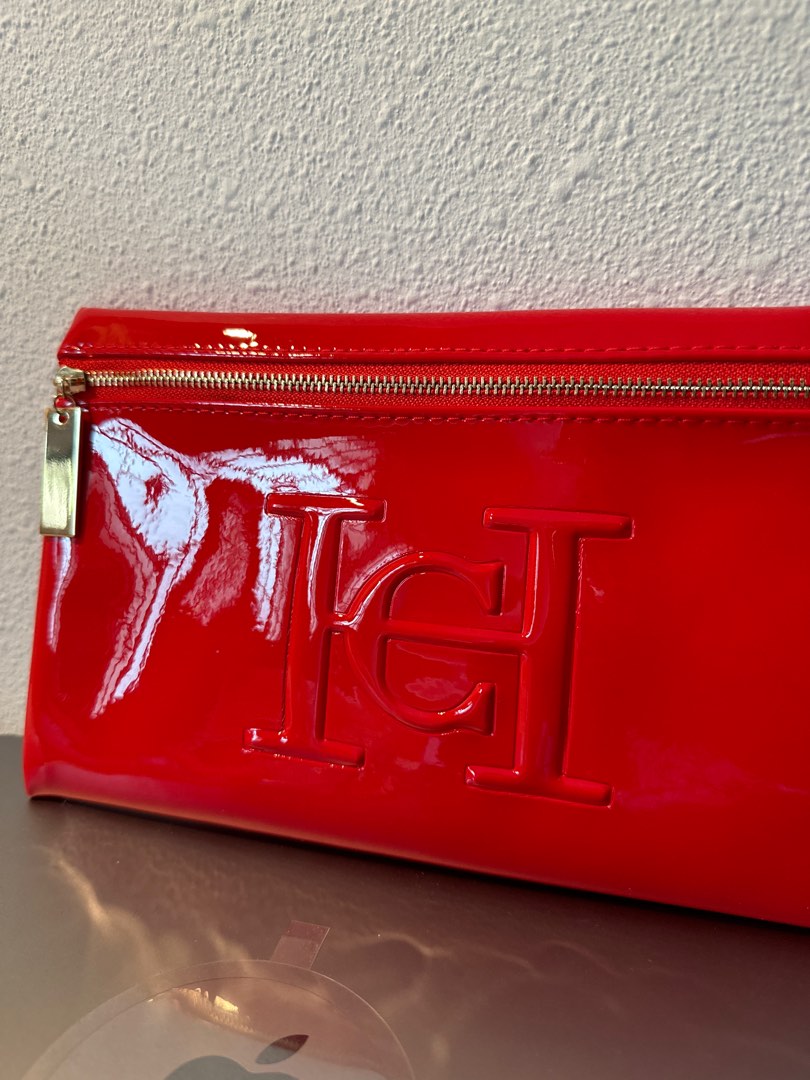 Carolina Herrera Pouch Women s Fashion Bags Wallets Purses carolina-herrera-pouch-women-s-fashion-bags-wallets-purses