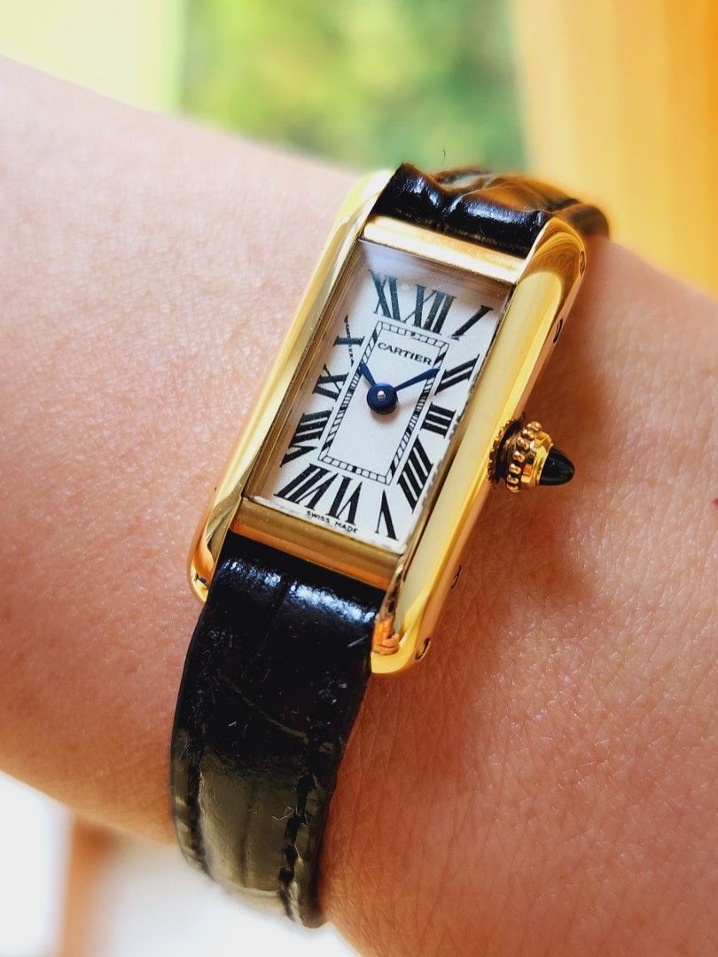 Cartier quartz hotsell 18k swiss made