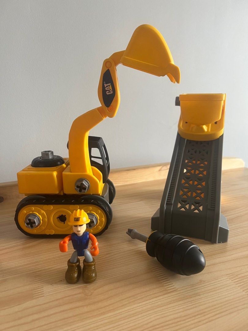 Cat Machine Maker Excavator with sifter