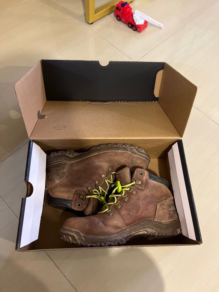 CAT WOMEN FEMMES SAFETY SHOE Women s Fashion Footwear Boots on