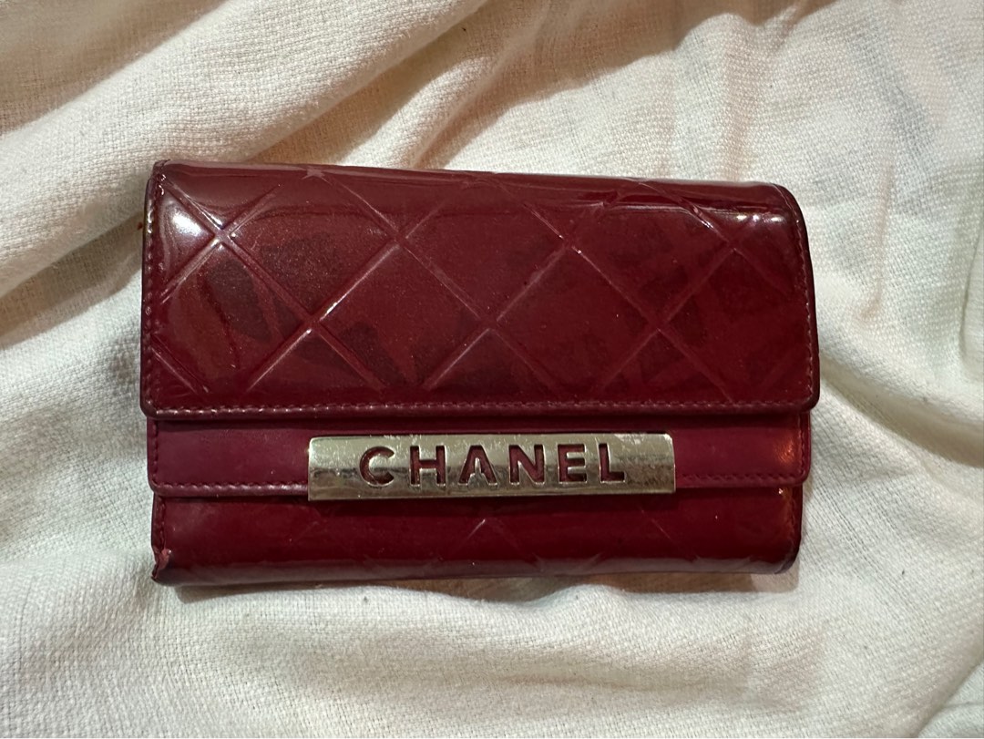 Chanel pattent wallet, Women's Fashion, Bags & Wallets, Wallets & Card