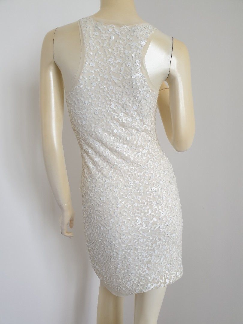 Chelsea and 2025 violet white dress