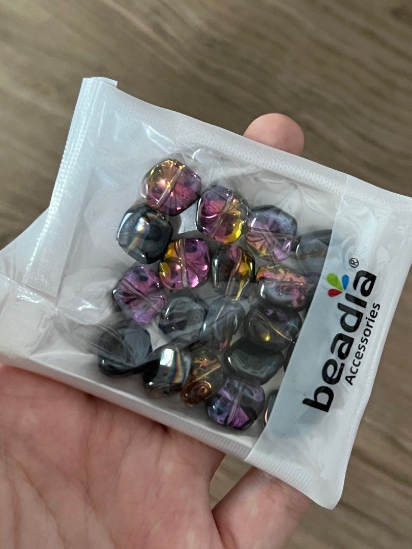 Beadia iridescent beads, Hobbies & Toys, Stationery & Craft, Craft Supplies  & Tools on Carousell
