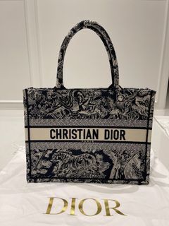 Medium Dior Book Tote Black and White Macro Houndstooth Embroidery (36 x  27.5 x 16.5 cm)