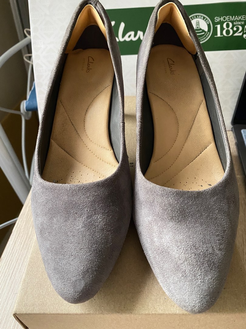 Clarks grey court shoes discount