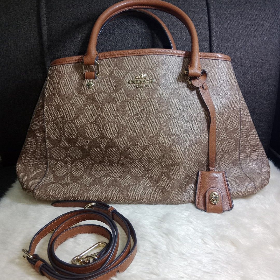 Small Coach bag, Luxury, Bags & Wallets on Carousell