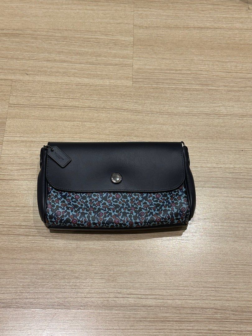 Coach reversible sling bag clearance