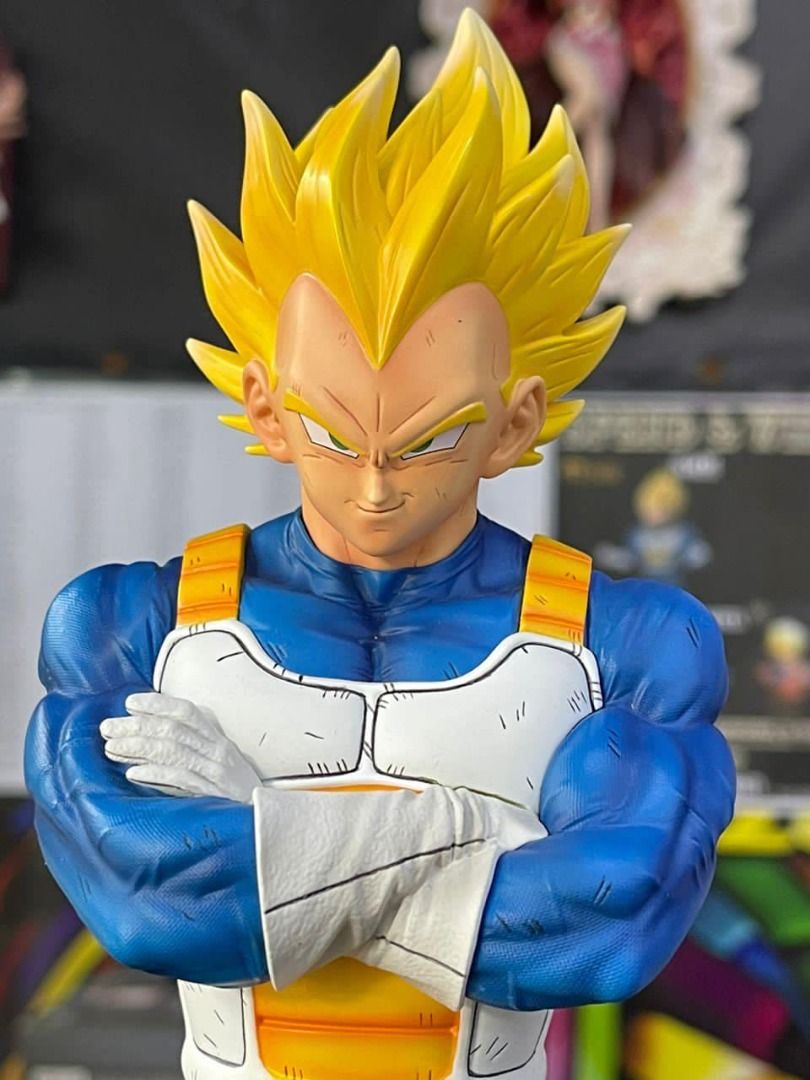 Comic Hero x Raven Studio Dragon Ball Z SSJ Vegeta