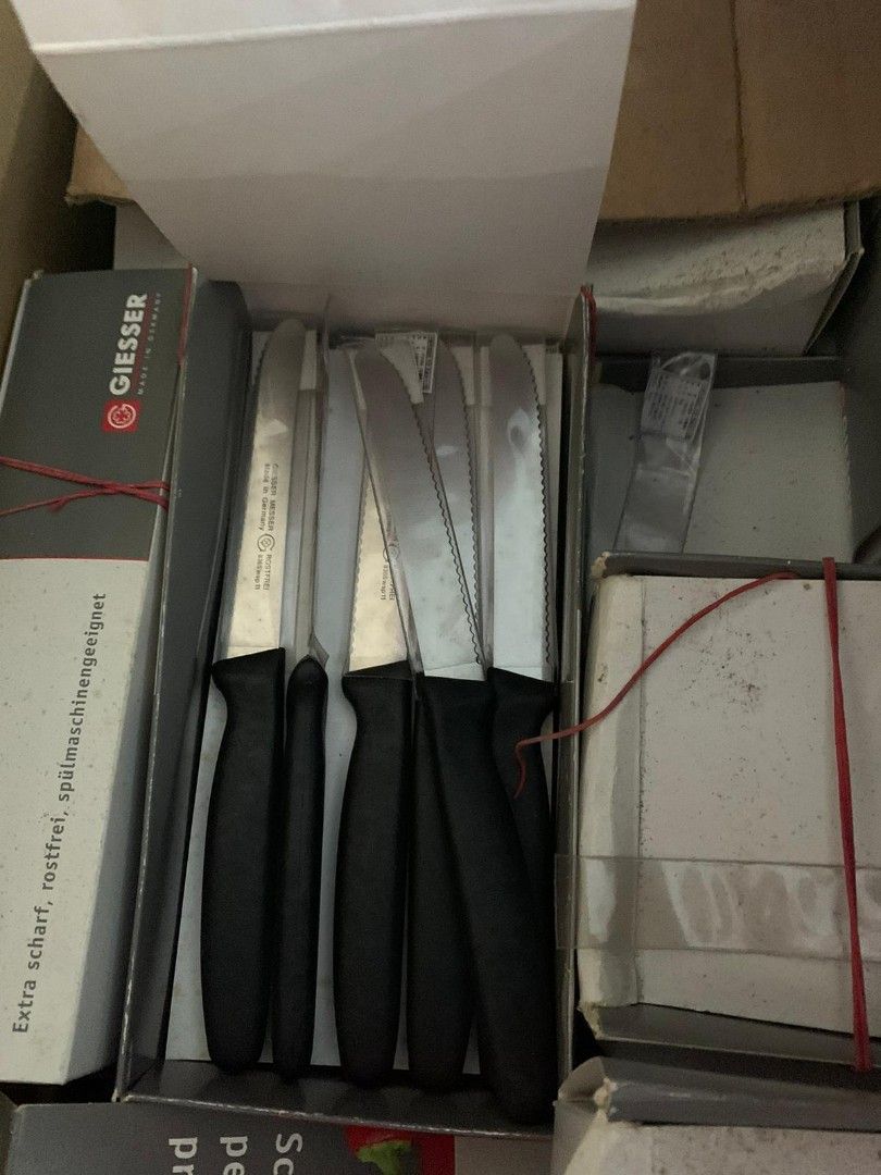 Commercial kitchen ware, Furniture & Home Living, Kitchenware