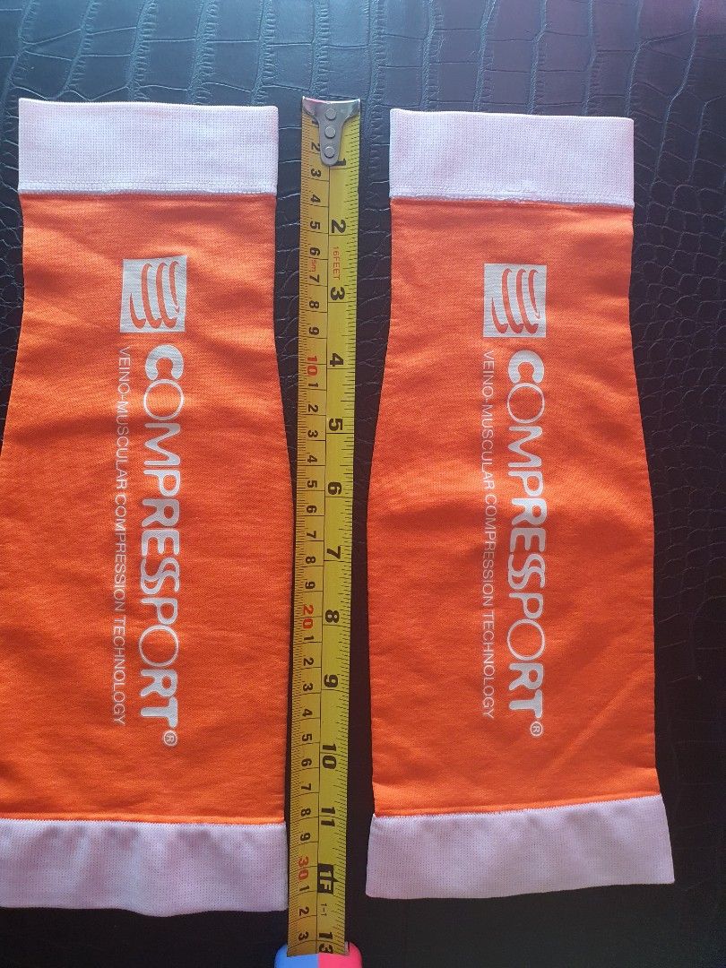 Compression arm sleeves, Sports Equipment, Other Sports Equipment and