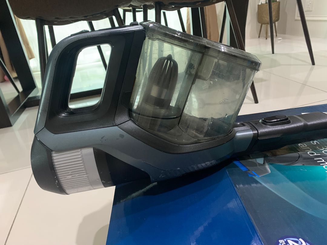 CORDLESS VACUUM + MOP PHILIPS, TV & Home Appliances, Vacuum Cleaner