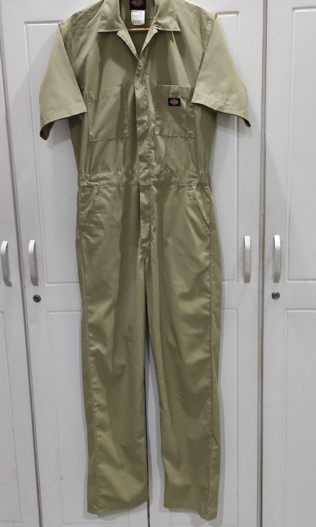 Overall dikies, Men's Fashion, Coats, Jackets and Outerwear on Carousell