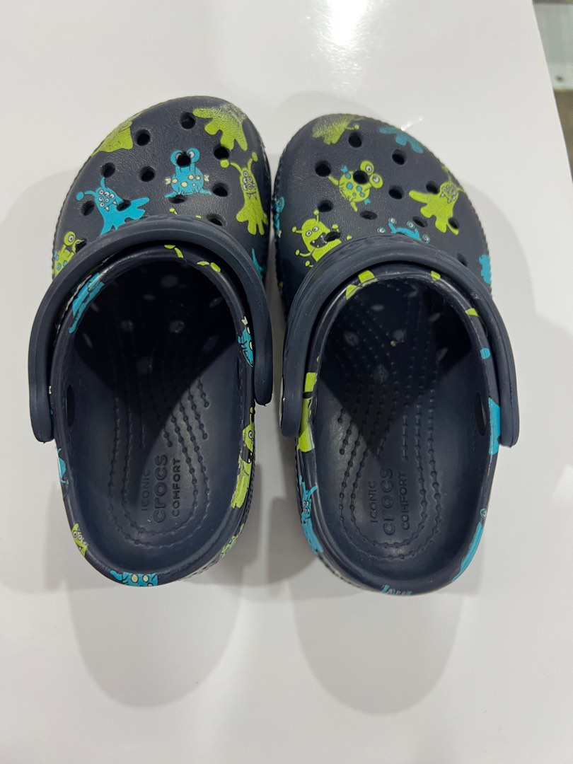 Crocs shoe, Babies & Kids, Babies & Kids Fashion on Carousell