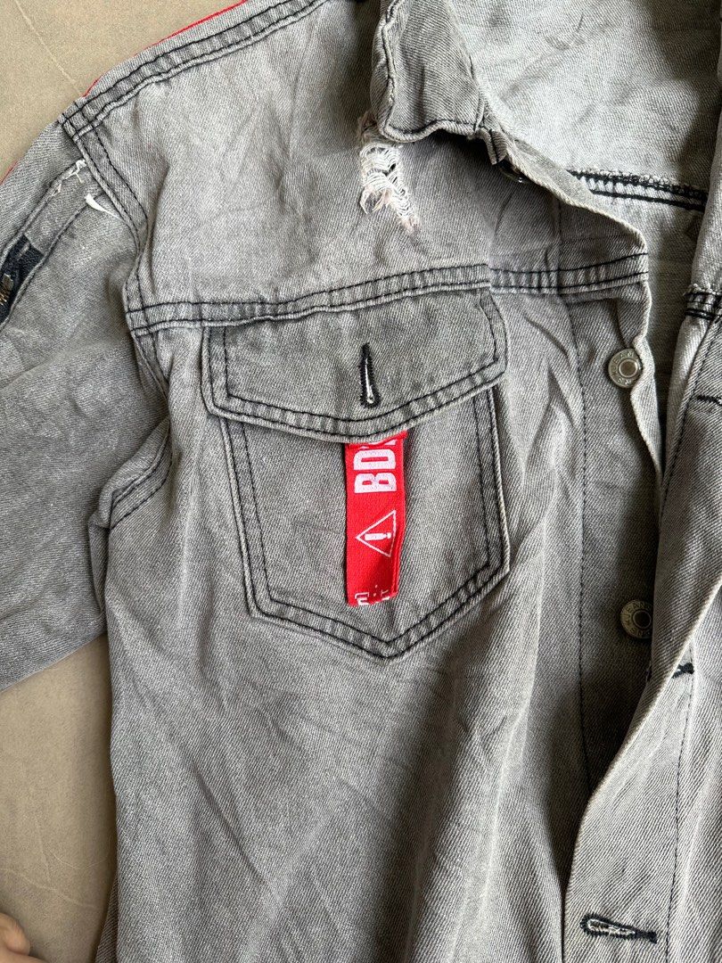 Branded style double pocket clearance solid denim