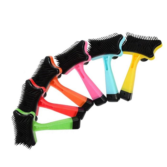 Golden retriever store grooming tools