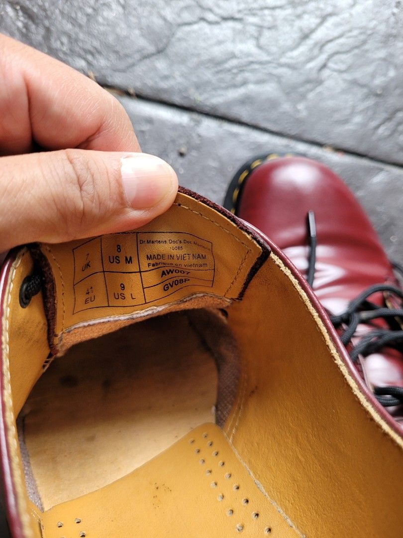 Boutique dr martens on sale