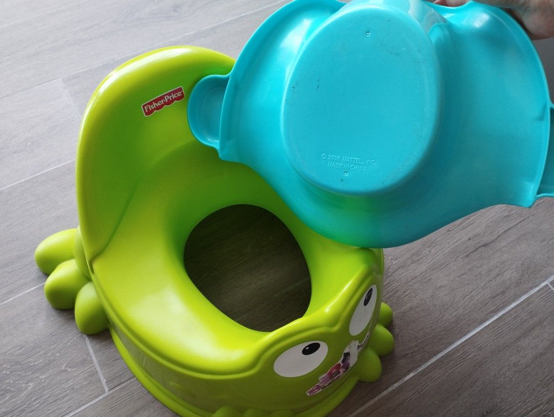 Fisher Price Potty, Babies & Kids, Bathing & Changing, Baby Toiletries