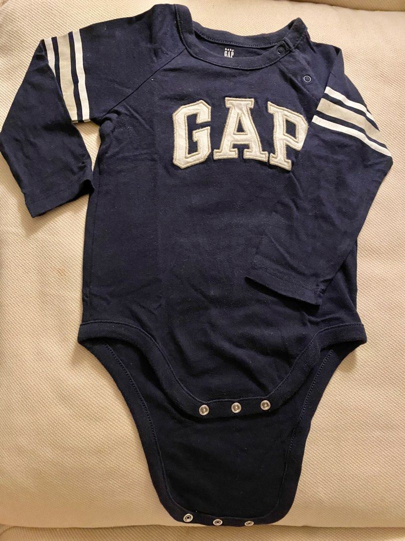 Gap baby boy onesie deals