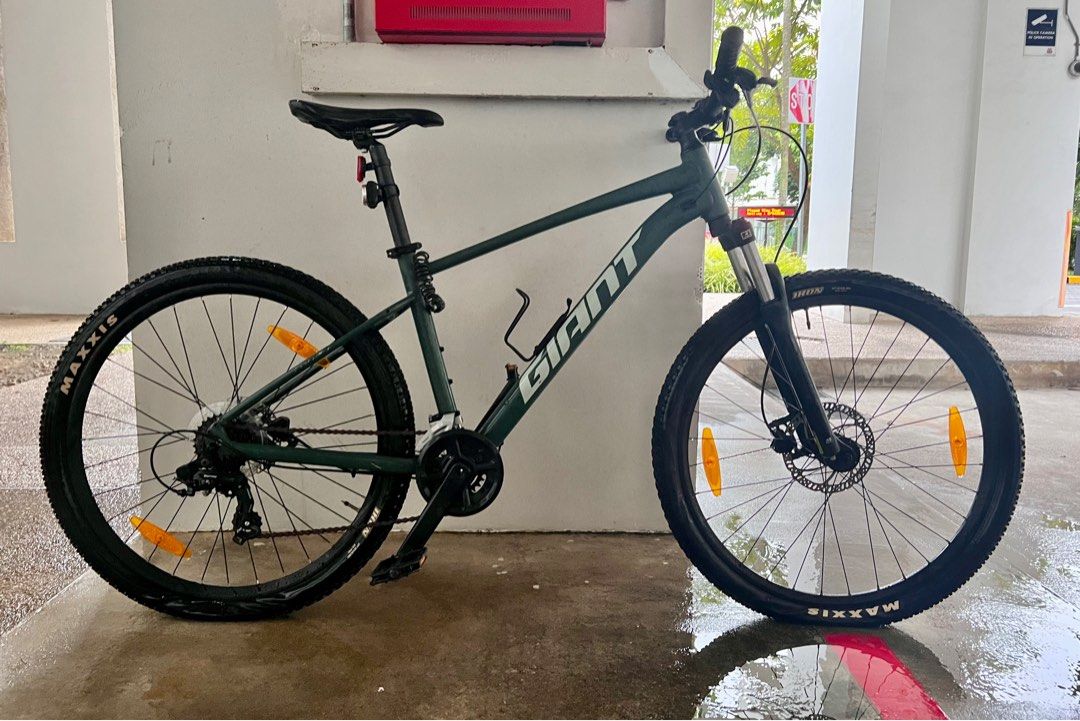 Giant Talon Trekking Green Giant Talon Asphalt Green 2025 Bikes
