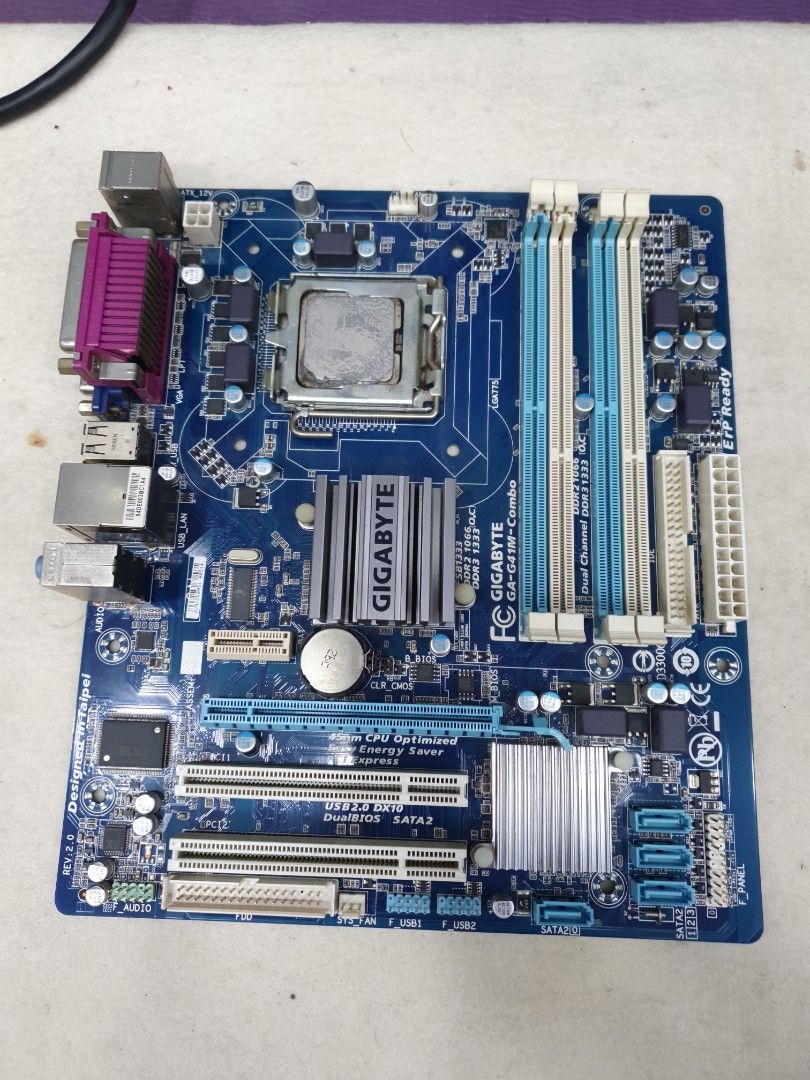 G41m store combo gigabyte