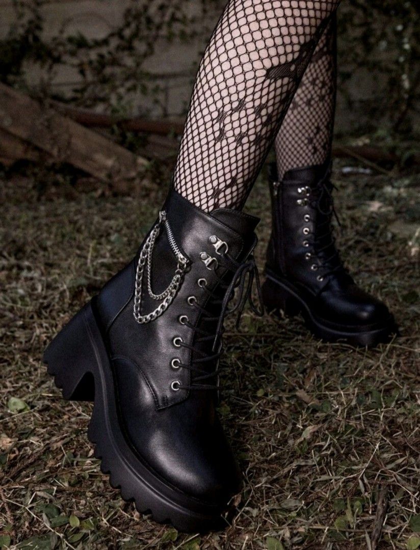 Goth Grunge Zip Chain Platform Combat Boots Women s Fashion