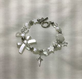 beaded handmade silver chain y2k grunge alt bracelets, Women's Fashion,  Jewelry & Organisers, Bracelets on Carousell