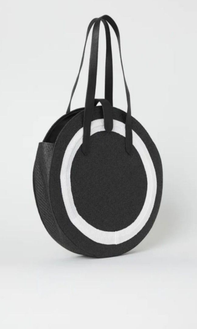 Black round straw clearance bag