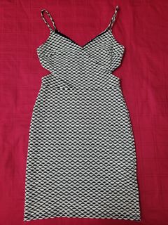 (Category: ) located in . Submitted by areeya_wardrobe (Listing ID 1239172665, Image 1). Description: .