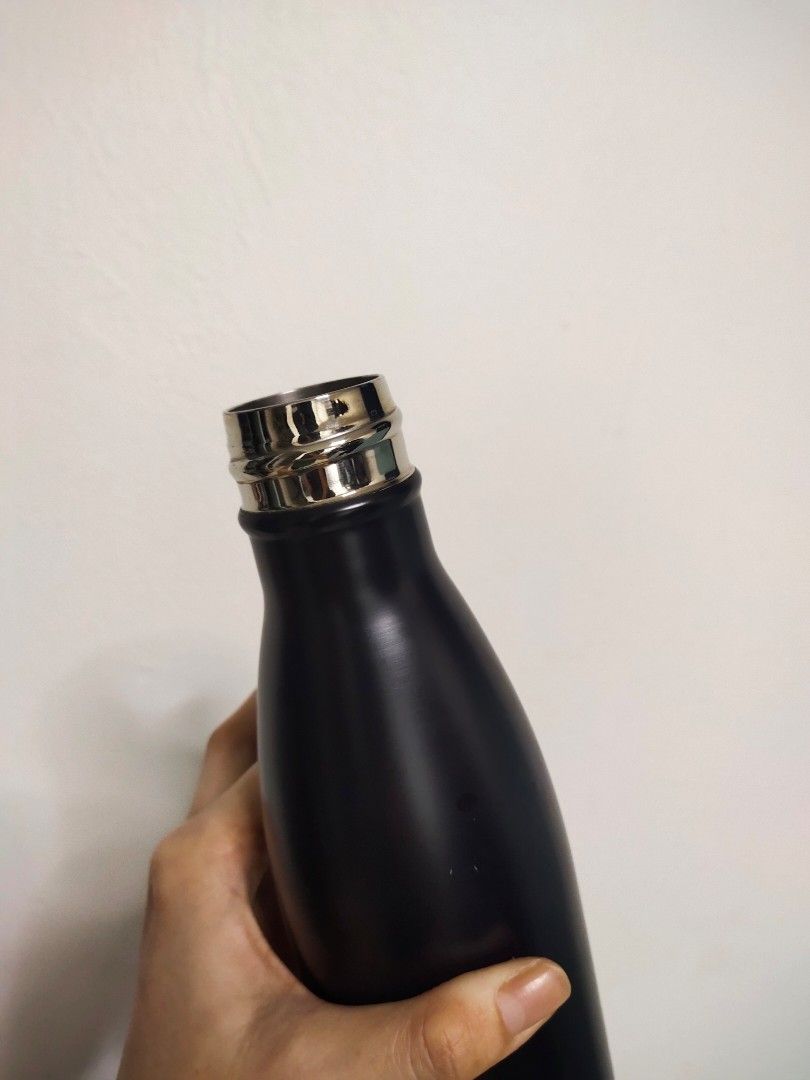 Apple swell branded temperature retention water container, Furniture