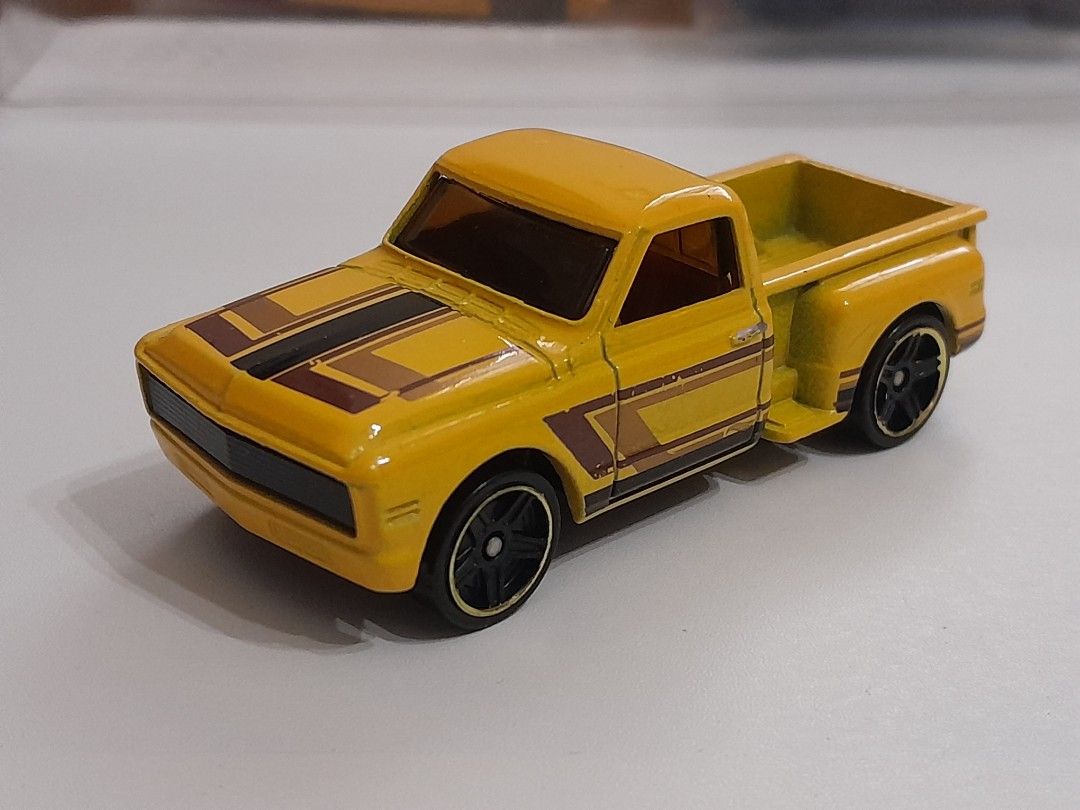 Hot wheels custom 69 chevy pickup sale