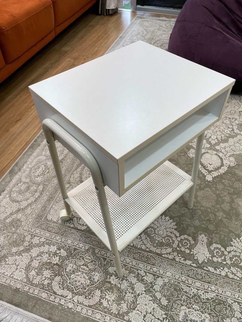 Setskog bedside shop table