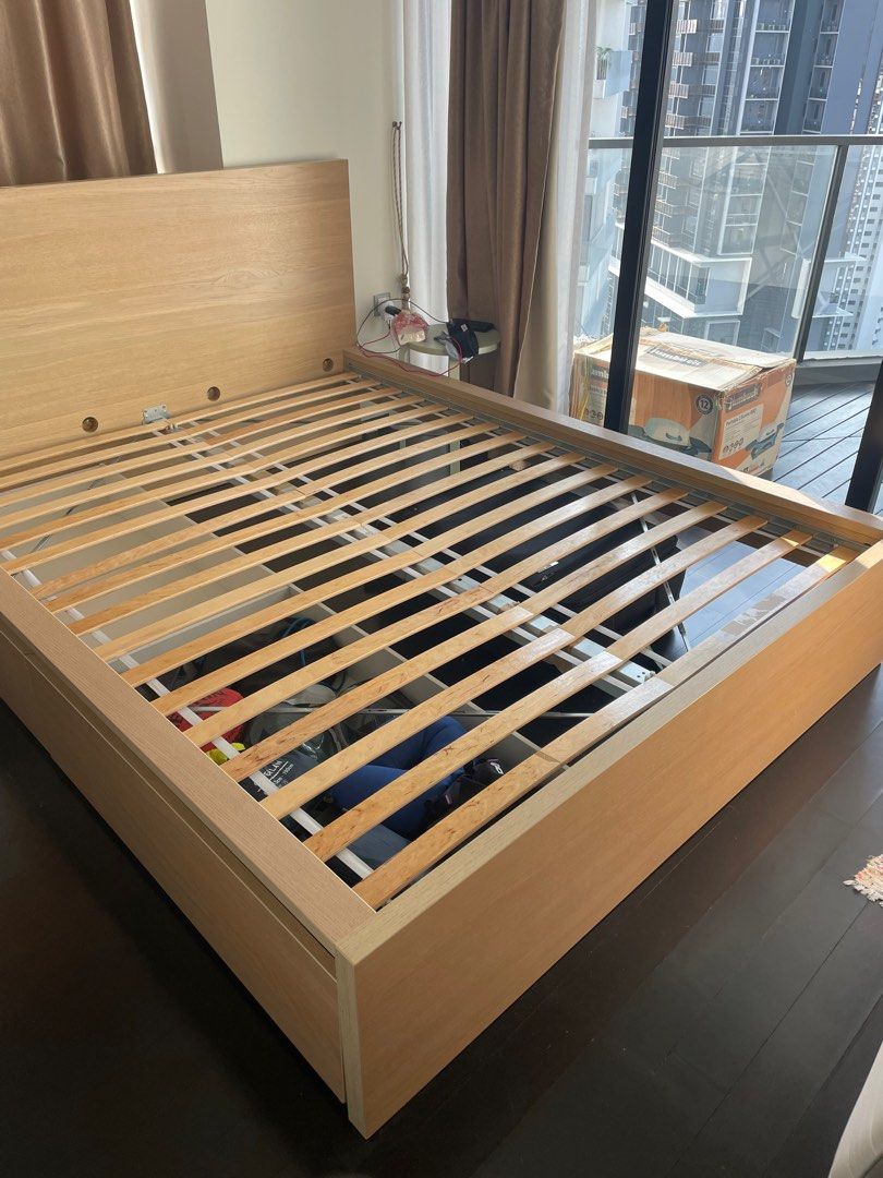 Malm bed discount 2 drawers