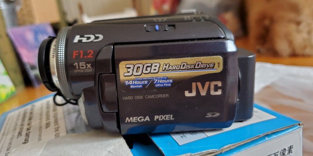 jvc 30gb hard disk camcorder