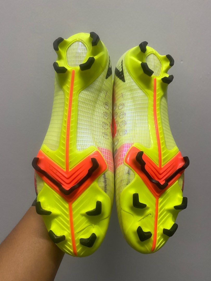 harga kasut bola nike mercurial superfly