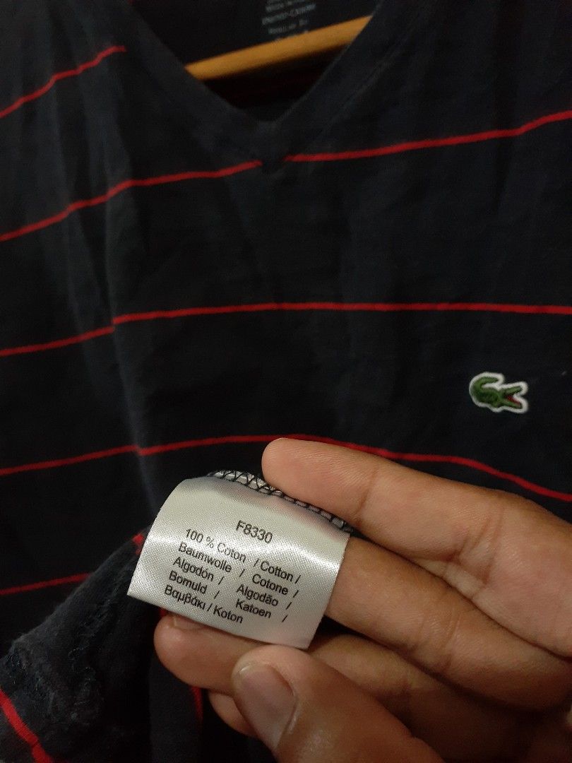 Lacoste f8330 deals t shirt