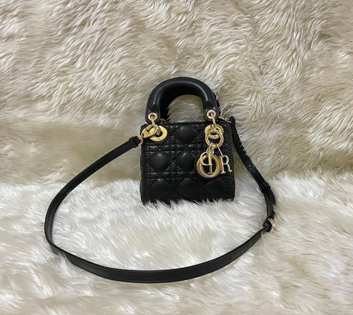 Lady dior black on Carousell