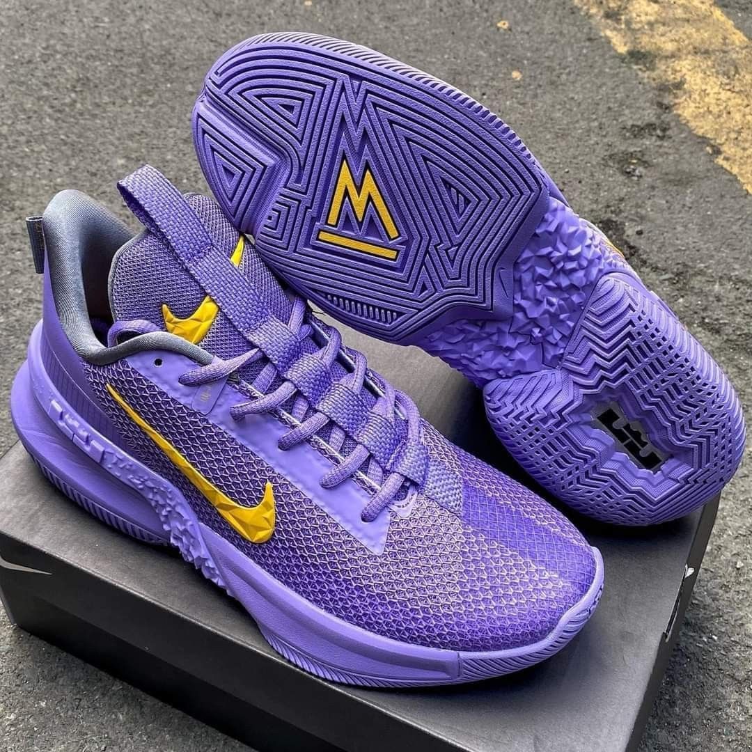 Lebron 13 sale lakers