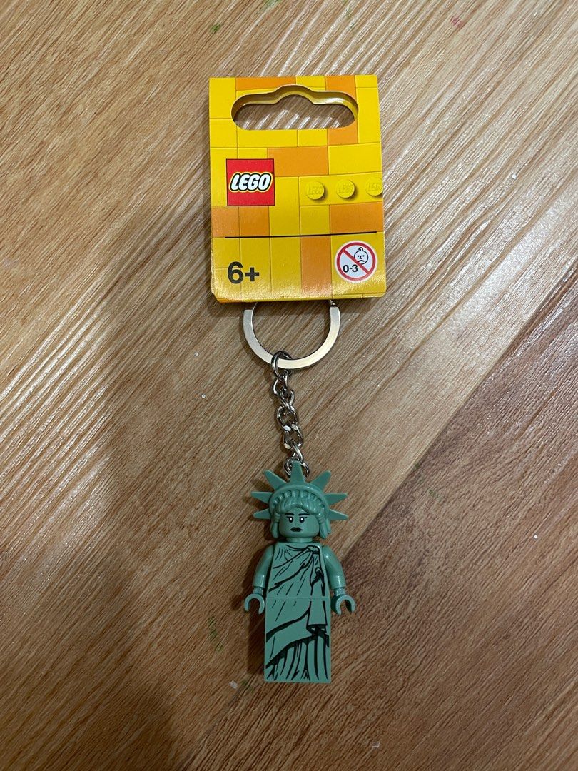 Lego Keychain, Hobbies & Toys, Toys & Games on Carousell