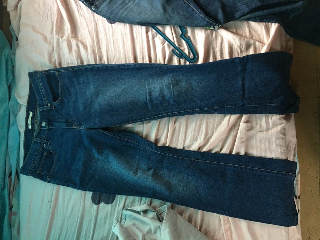 Levi's 415 relaxed bootcut top