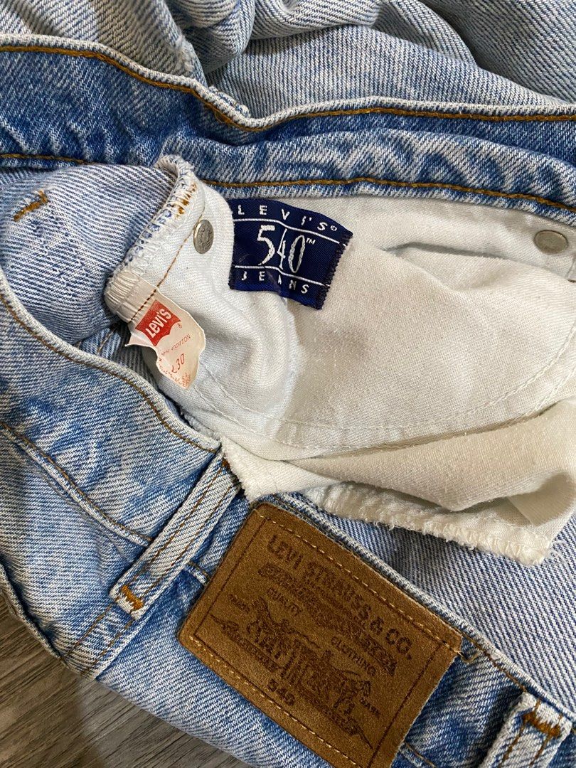 Levi 540 leather hot sale tag