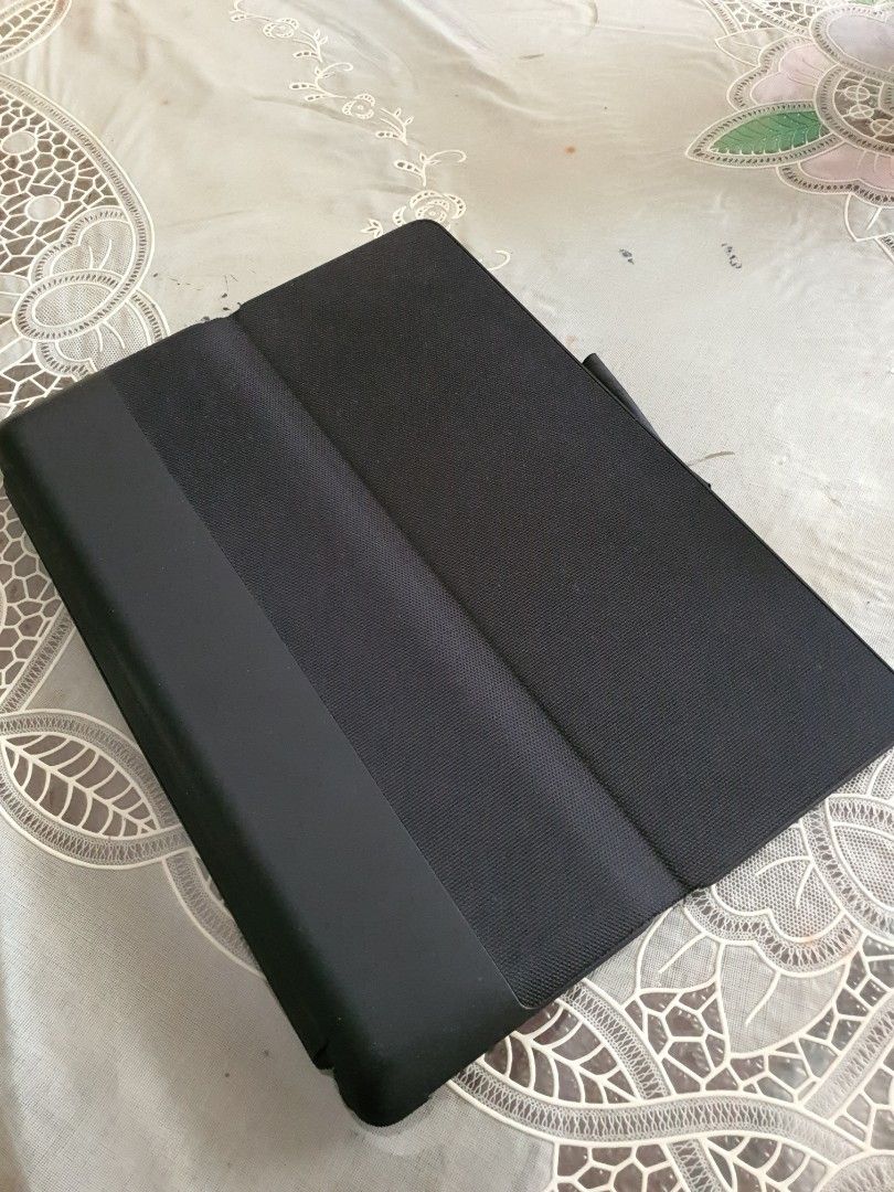 Logitech combo touch for Ipad Pro 12.9 inch (2nd gen) Keyboard case