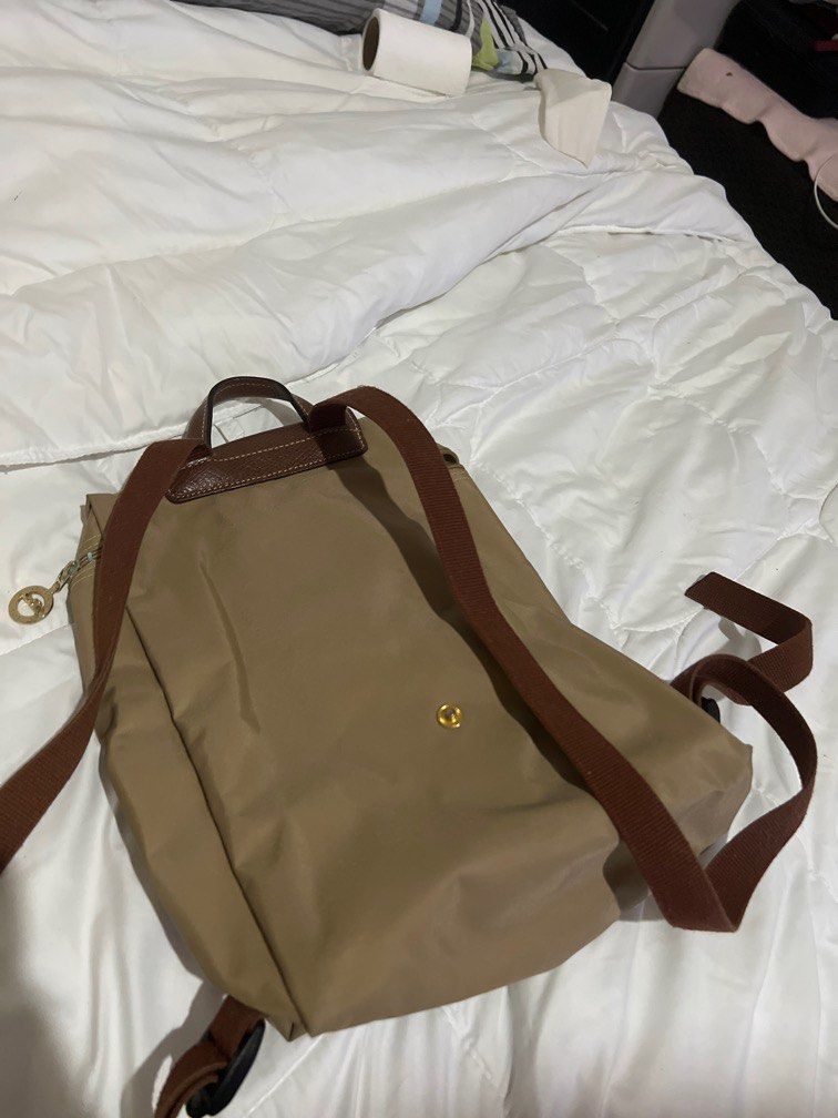 Longchamp backpack best sale straps too long
