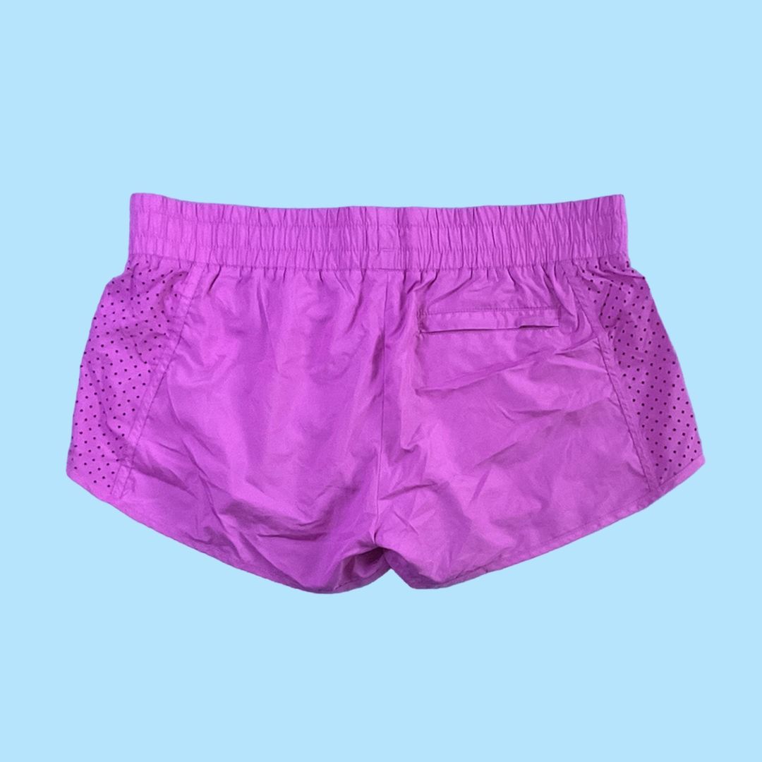 Lorna Jane Sports Shorts, Women's Fashion, Activewear on Carousell