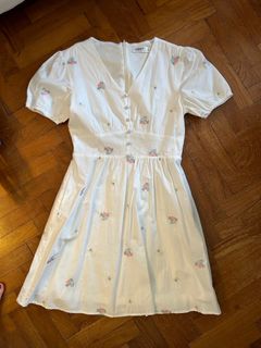 (Category: ) located in . Submitted by valueebuyss (Listing ID 1239224541, Image 1). Description: .
