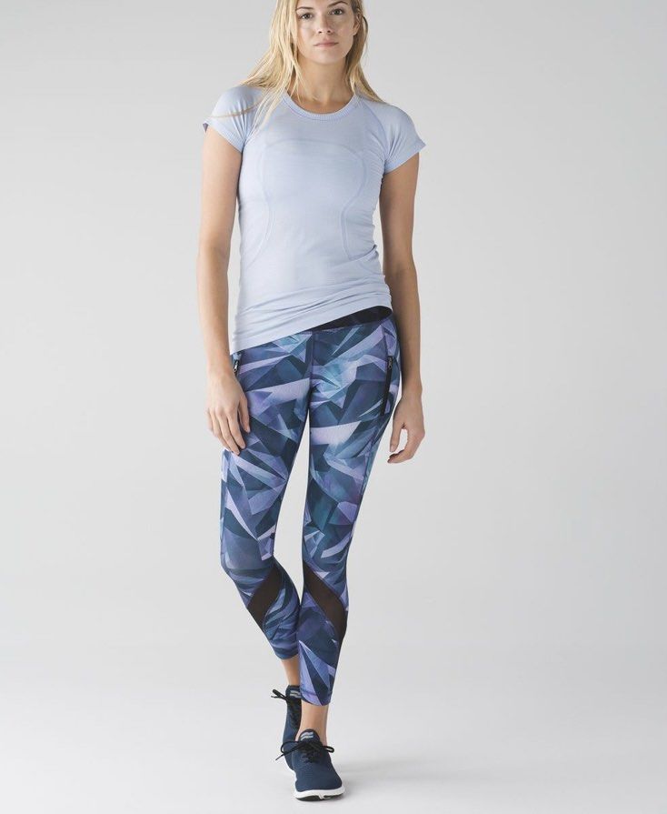 Lululemon - 7/8 leggings Inspire Tight II , Women's Fashion, Activewear on  Carousell